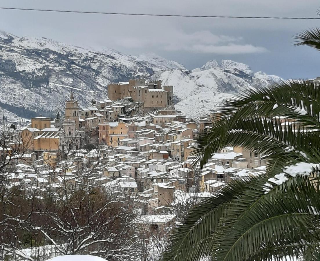 Вилла La Casa Del Custode Caccamo Экстерьер фото